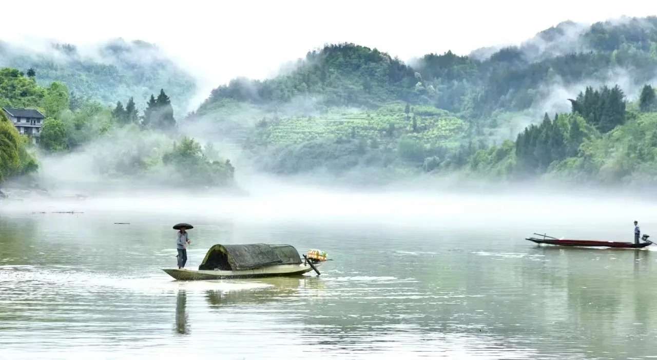 酉水河湾景区 (3).jpg