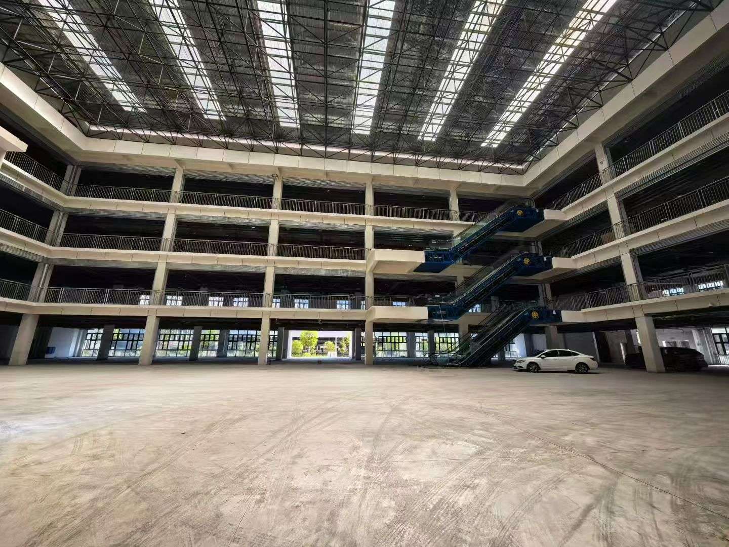 室内一角.jpg