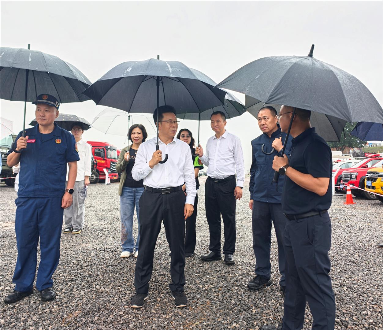陶世祥：全力守牢安全底线 确保国庆假期全区社会大局安全稳定